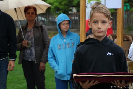 V Motniku namenu predali prenovljeni prireditveni prostor (39)